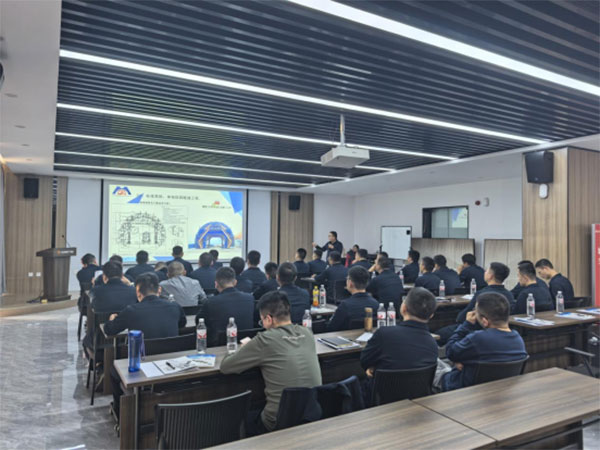 鋼模臺車參觀交流